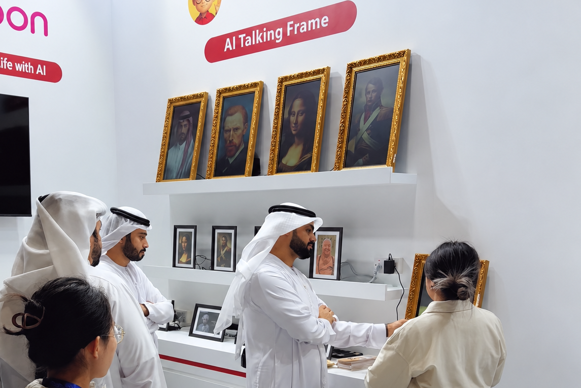 Vinabot Brings AI-Powered Memories to BRIDGE Summit 2025 in Abu Dhabi
